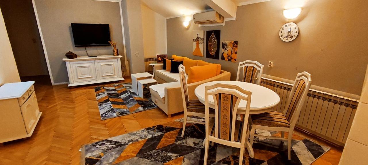 Villa Monera Apartments & Rooms & Free Garage โมสตาร์ ภายนอก รูปภาพ