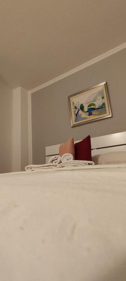 Villa Monera Apartments & Rooms & Free Garage โมสตาร์ ภายนอก รูปภาพ