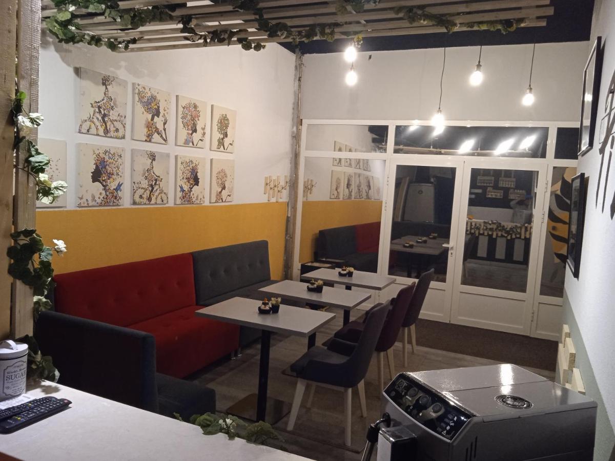 Villa Monera Apartments & Rooms & Free Garage โมสตาร์ ภายนอก รูปภาพ