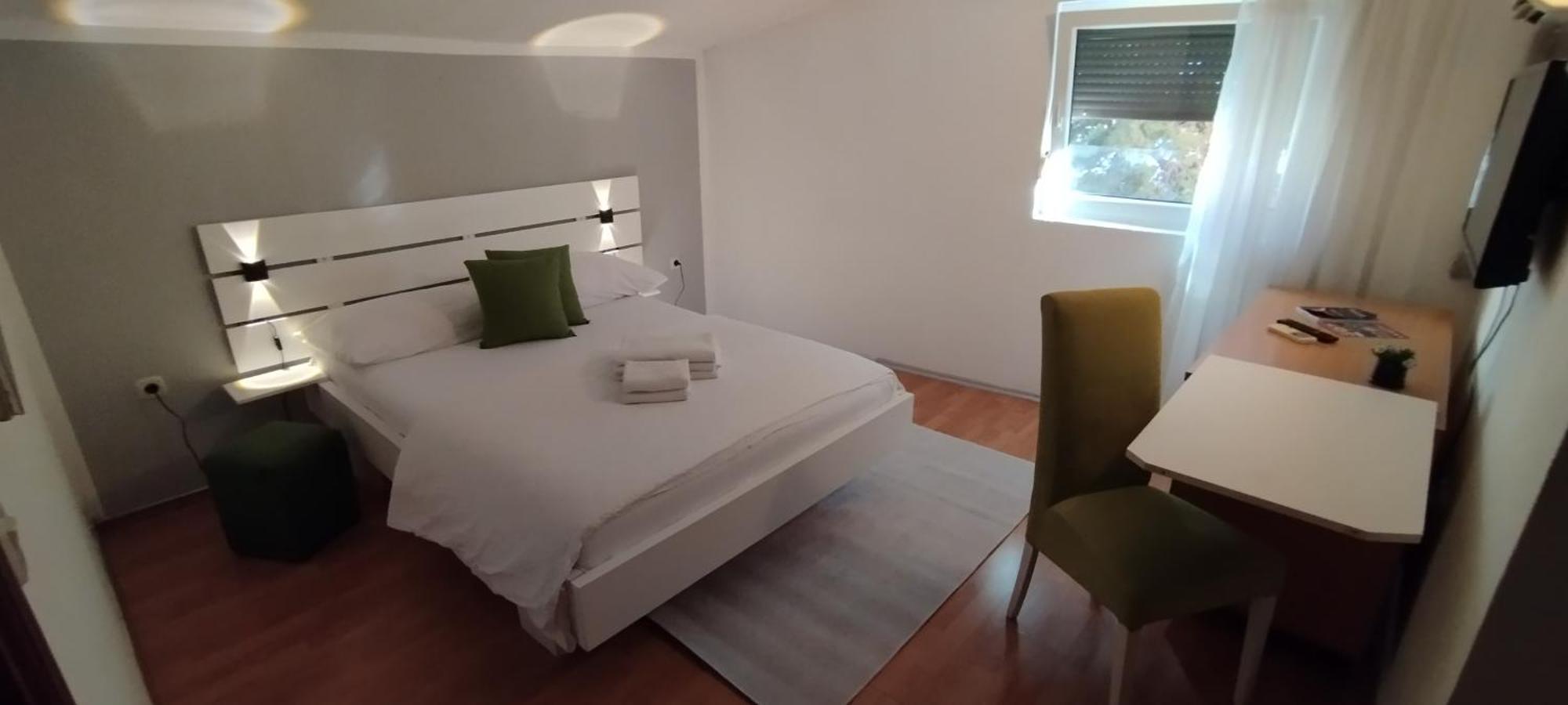 Villa Monera Apartments & Rooms & Free Garage โมสตาร์ ภายนอก รูปภาพ
